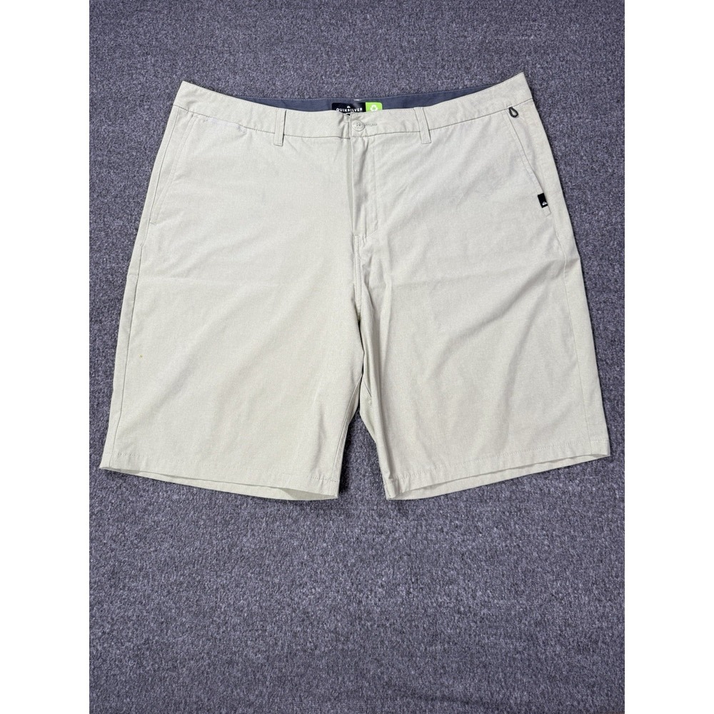Quiksilver Amphibian Shorts Size 40 Beige